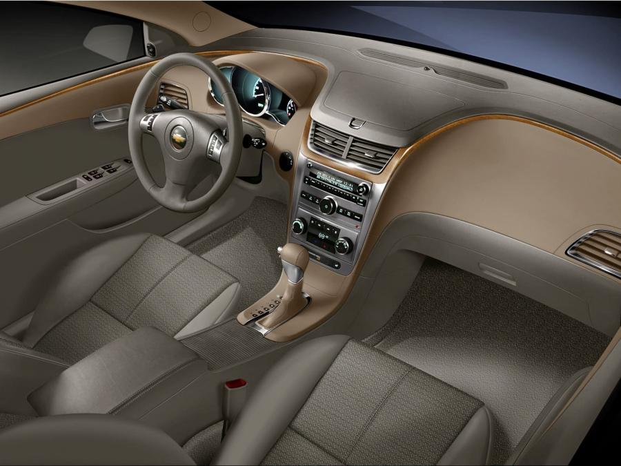  Chevrolet Malibu LT 2008 года  (фото 23 из 49)